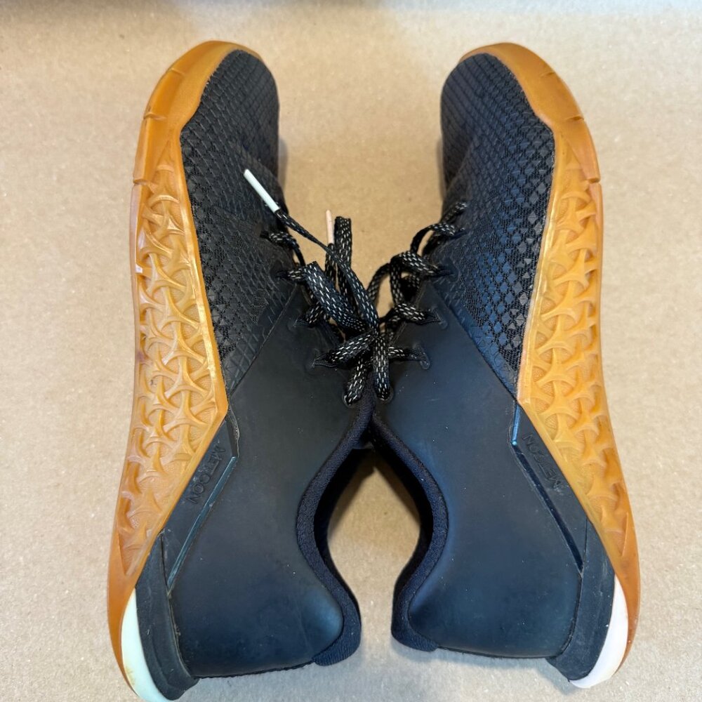 Nike Metcon 4 - Women's - Size 9 - Black Gum - Picture 5 of 6